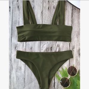 🆕 Padded Wide Strapped Bandeau Bikini Set